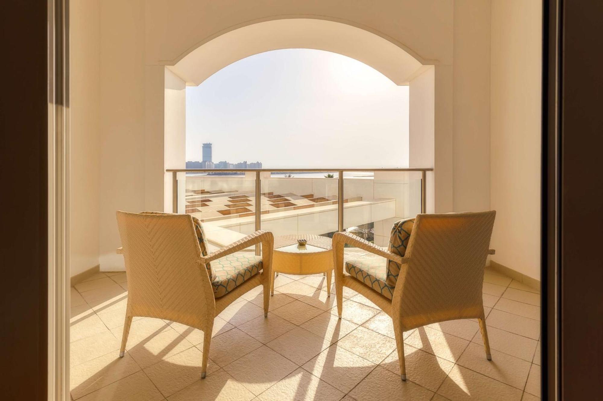 सहारा Waldorf Astoria Palm Jumeirah 5*